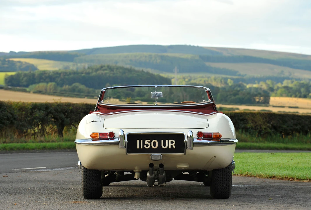 1961 Jaguar E-Type Series 1 - Image 6 of 19