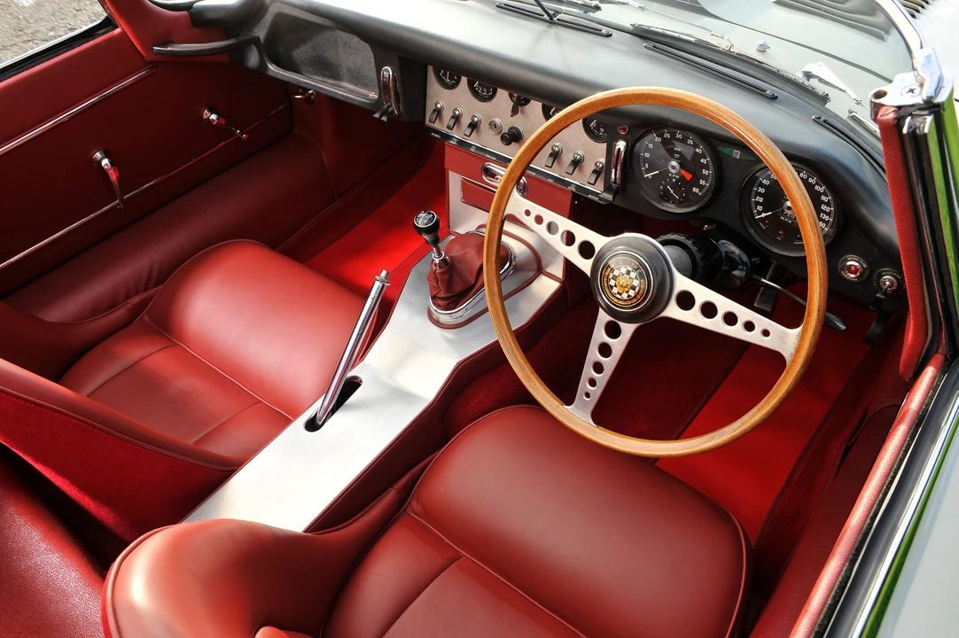 1961 Jaguar E-Type Series 1 - Image 18 of 19