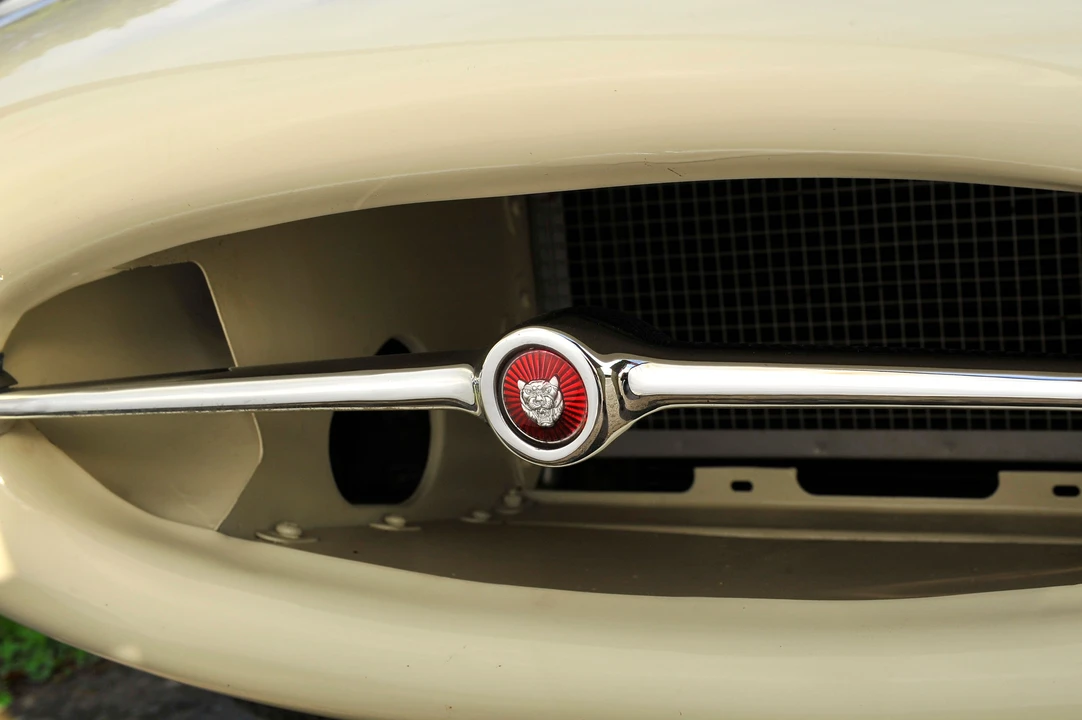 1961 Jaguar E-Type Series 1 - Image 9 of 19