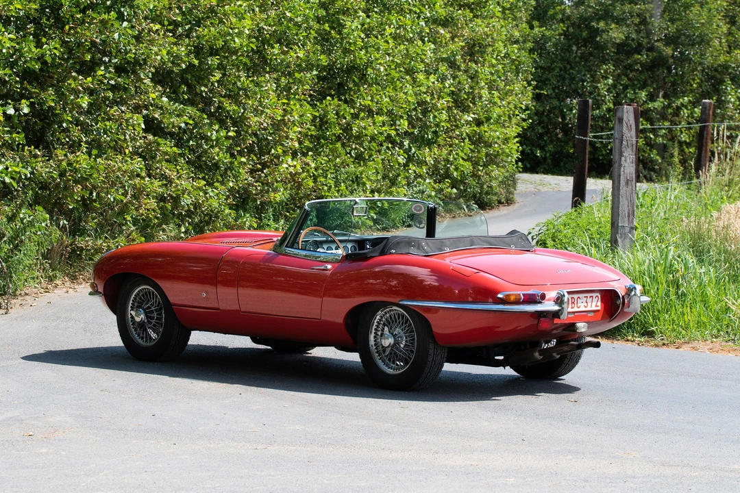 1961 Jaguar E-Type Series 1 - Image 6 of 27