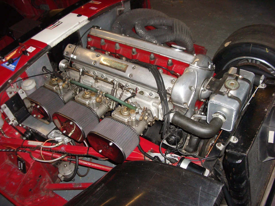 1961 Jaguar E-Type Series 1 - Image 2 of 5
