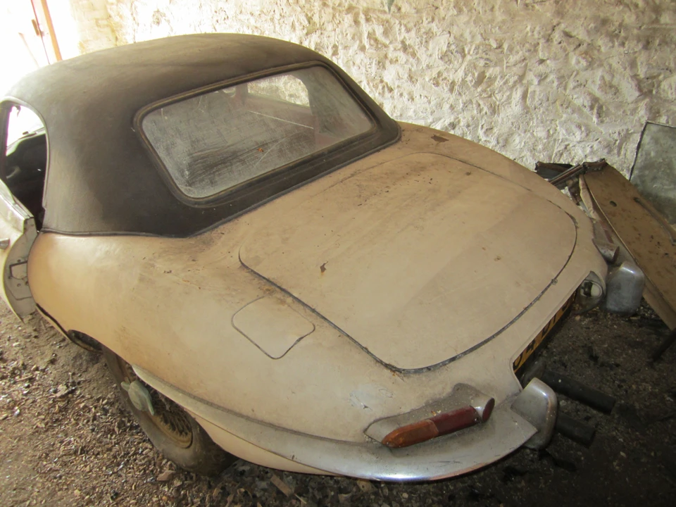 1961 Jaguar E-Type Series 1 - Image 8 of 16