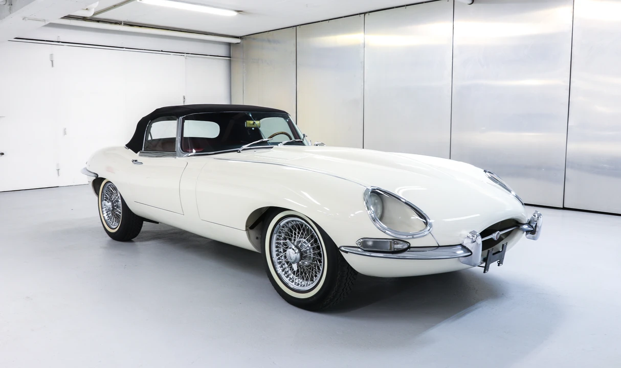 1961 Jaguar E-Type Series 1 - Image 9 of 31