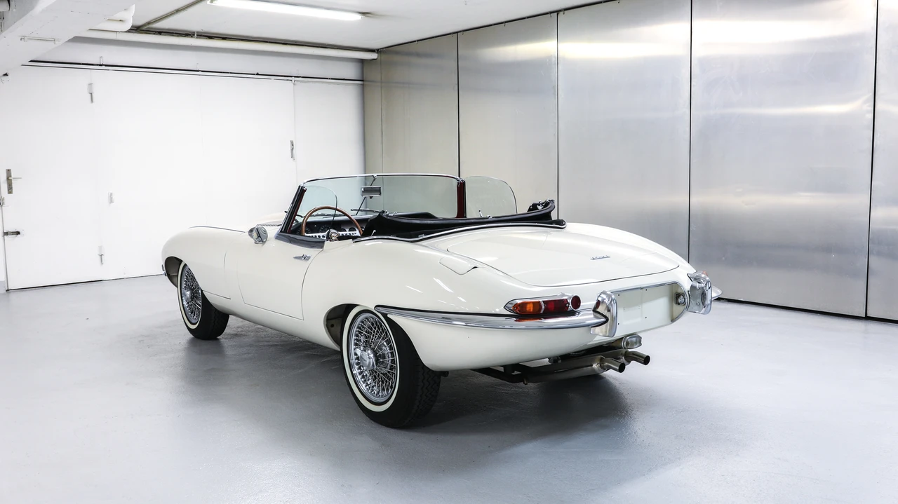 1961 Jaguar E-Type Series 1 - Image 5 of 31
