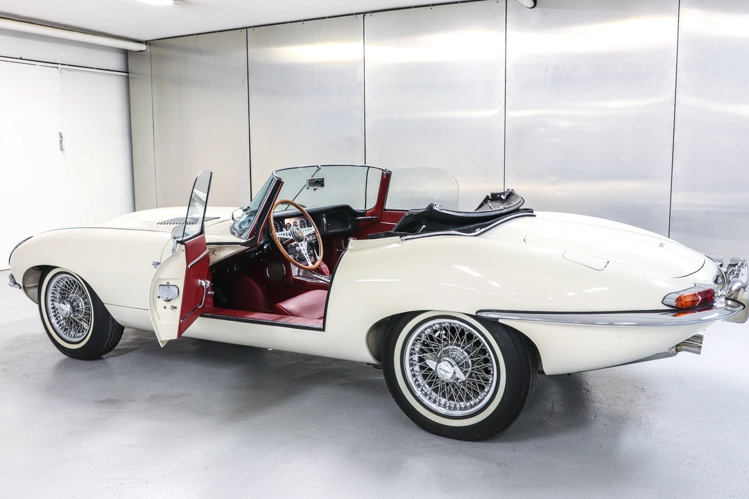 1961 Jaguar E-Type Series 1 - Image 6 of 31