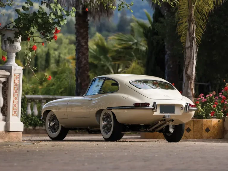 1961 Jaguar E-Type Series 1 - Image 3 of 31