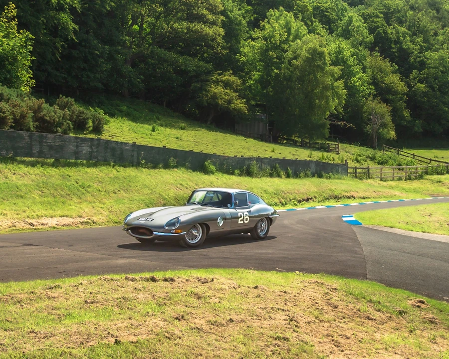 1961 Jaguar E-Type Series 1 - Image 8 of 12