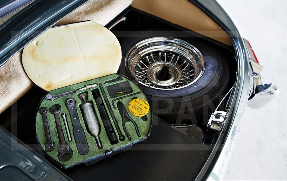 1961 Jaguar E-Type Series 1 - Image 13 of 16