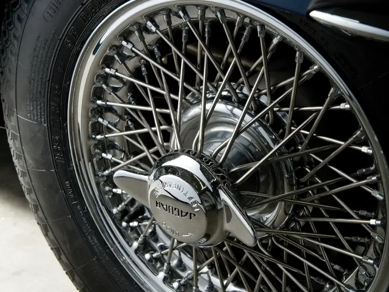 1961 Jaguar E-Type Series 1 - Image 8 of 10