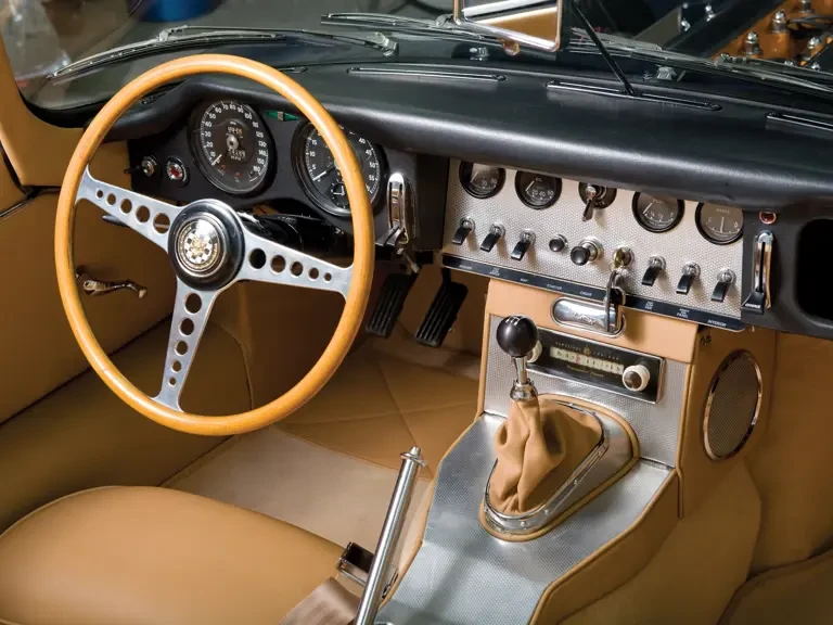 1961 Jaguar E-Type Series 1 - Image 10 of 10