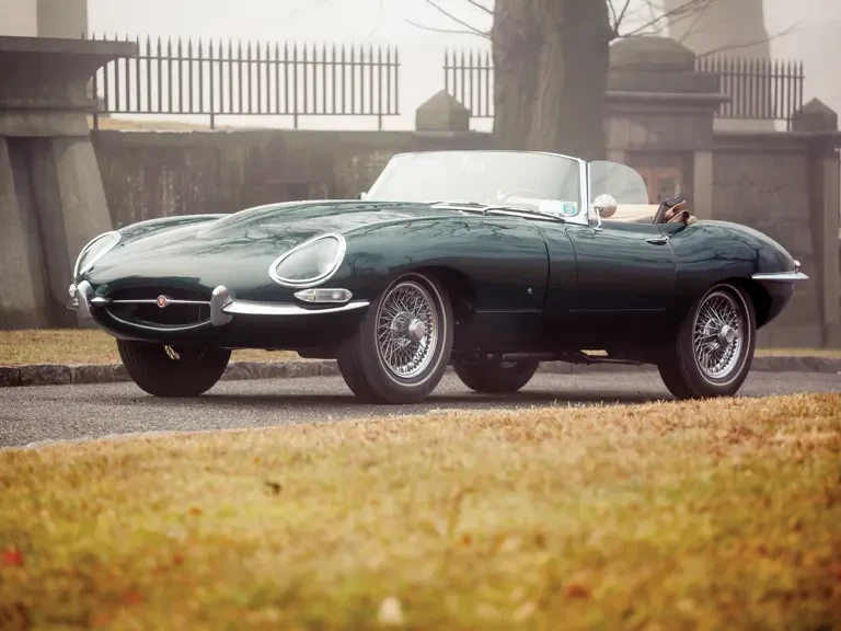 1961 Jaguar E-Type Series 1 - Image 2 of 2