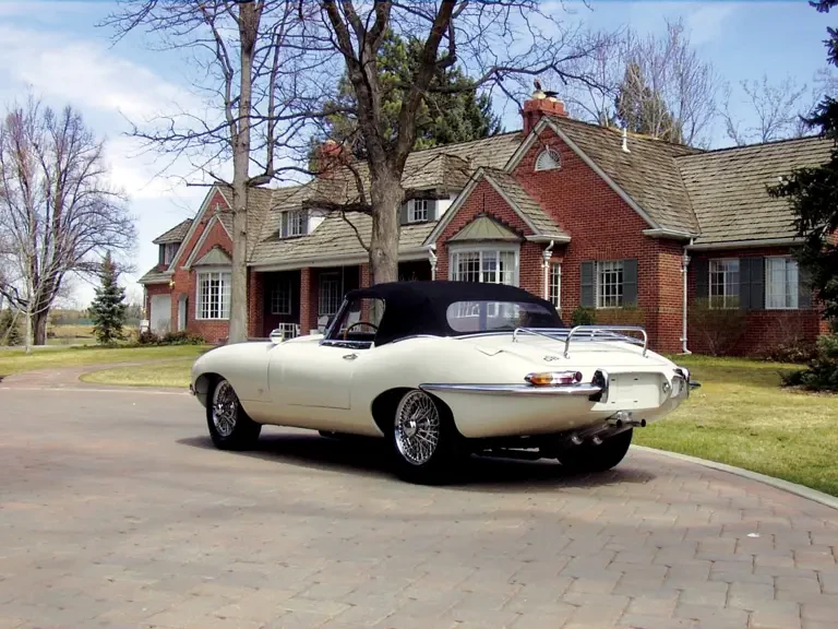 1961 Jaguar E-Type Series 1 - Image 2 of 2