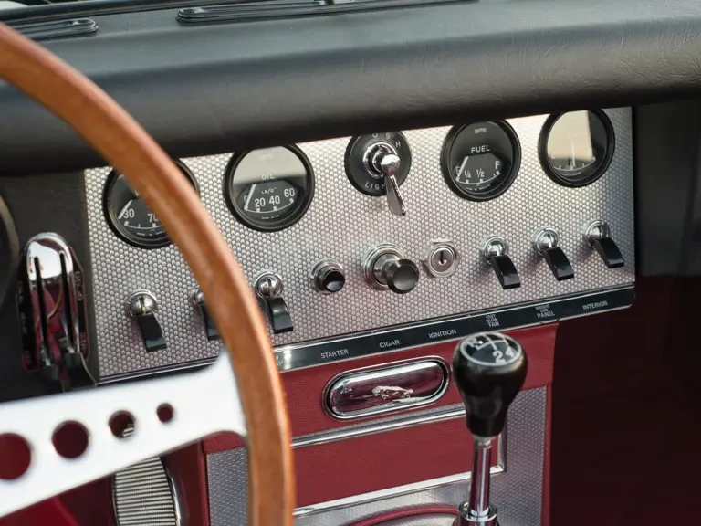 1961 Jaguar E-Type Series 1 - Image 25 of 31