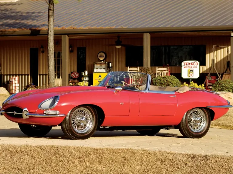1961 Jaguar E-Type Series 1 - Image 2 of 2