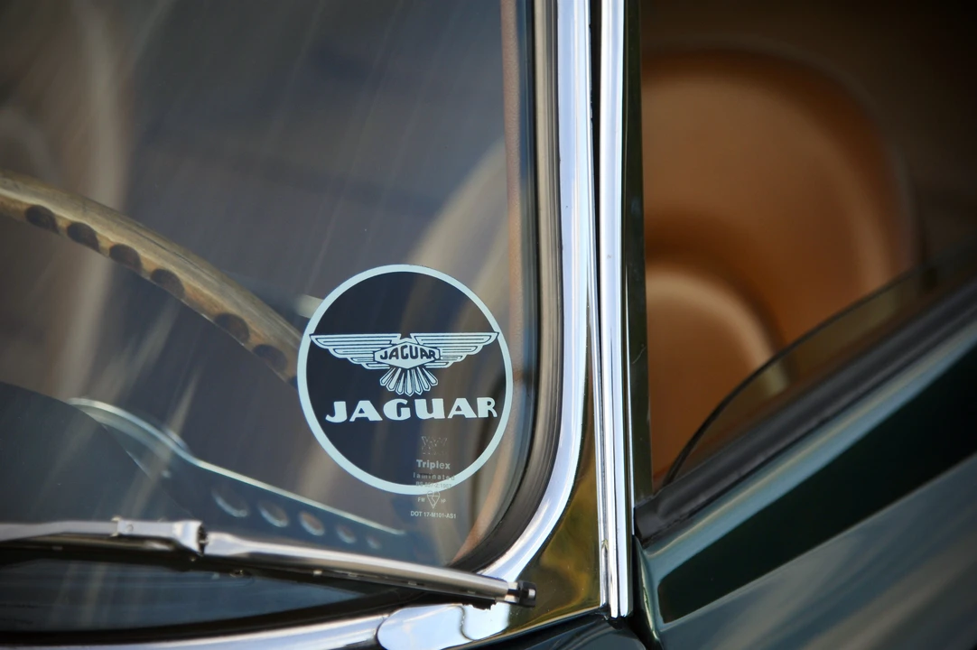 1961 Jaguar E-Type Series 1 - Image 25 of 28