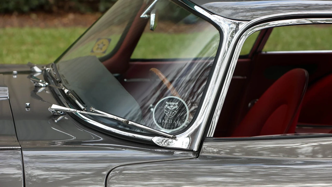 1961 Jaguar E-Type Series 1 - Image 14 of 31