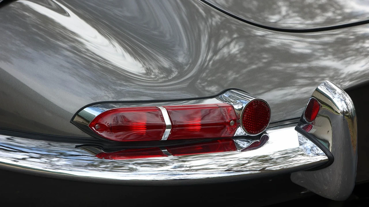 1961 Jaguar E-Type Series 1 - Image 28 of 31