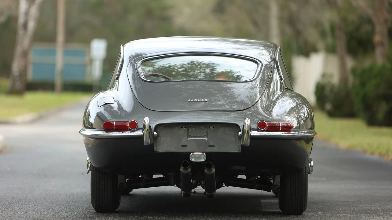 1961 Jaguar E-Type Series 1 - Image 2 of 31