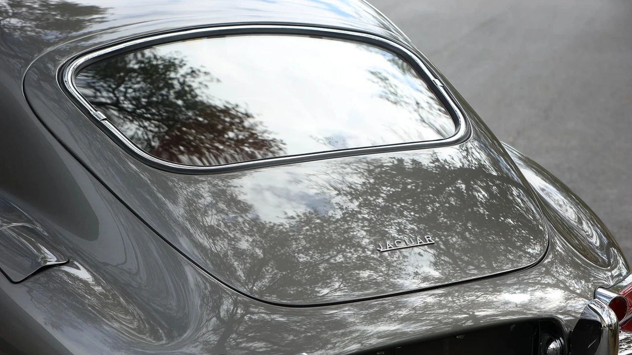 1961 Jaguar E-Type Series 1 - Image 30 of 31