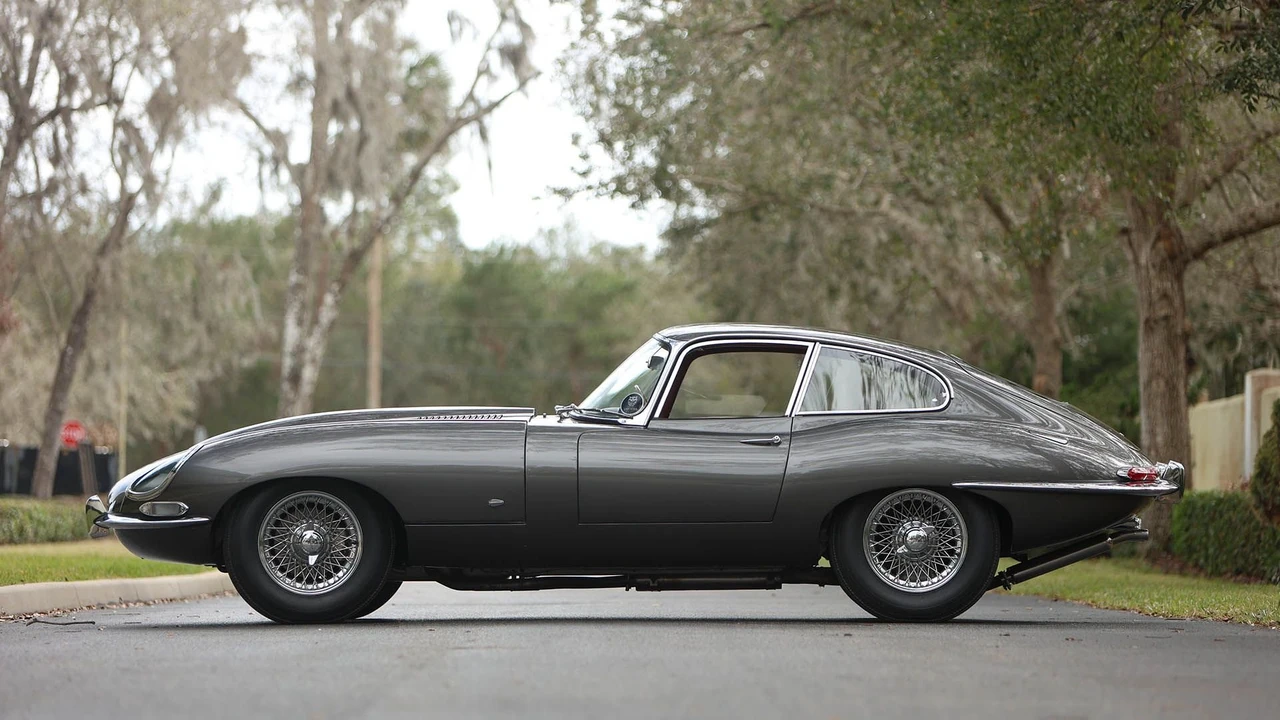1961 Jaguar E-Type Series 1 - Image 6 of 31