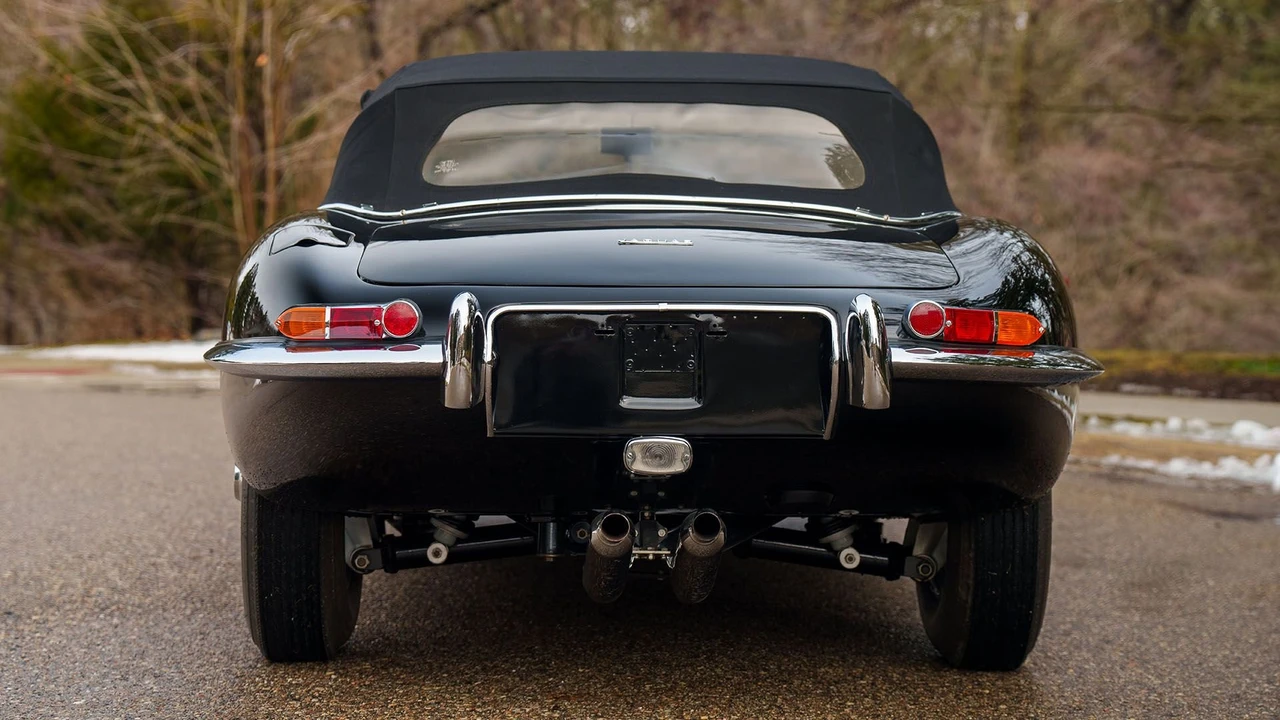 1961 Jaguar E-Type Series 1 - Image 7 of 31