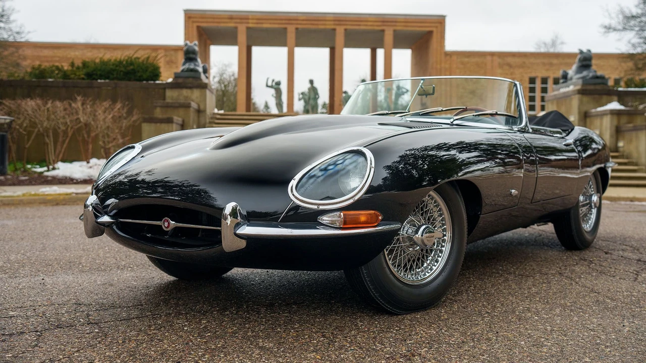 1961 Jaguar E-Type Series 1 - Image 4 of 31