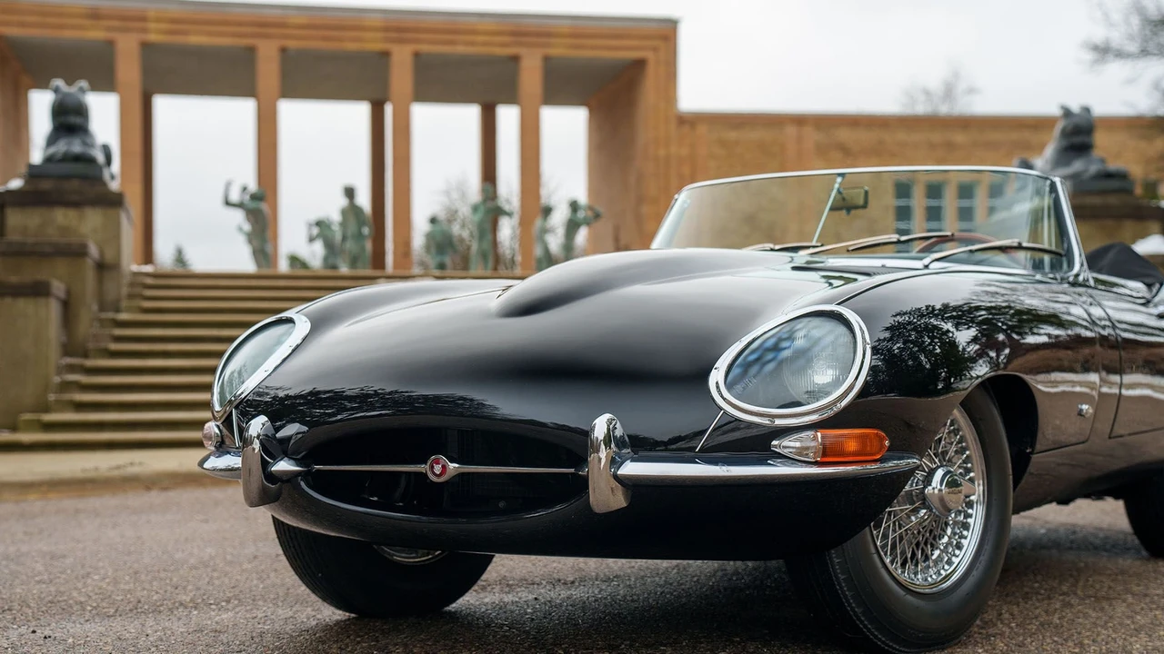 1961 Jaguar E-Type Series 1 - Image 18 of 31