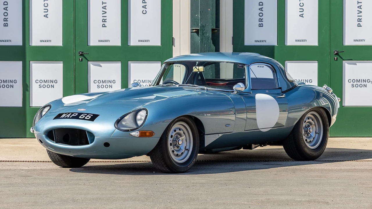 1961 Jaguar E-Type Series 1 - Image 11 of 31