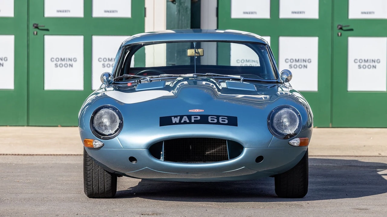 1961 Jaguar E-Type Series 1 - Image 15 of 31