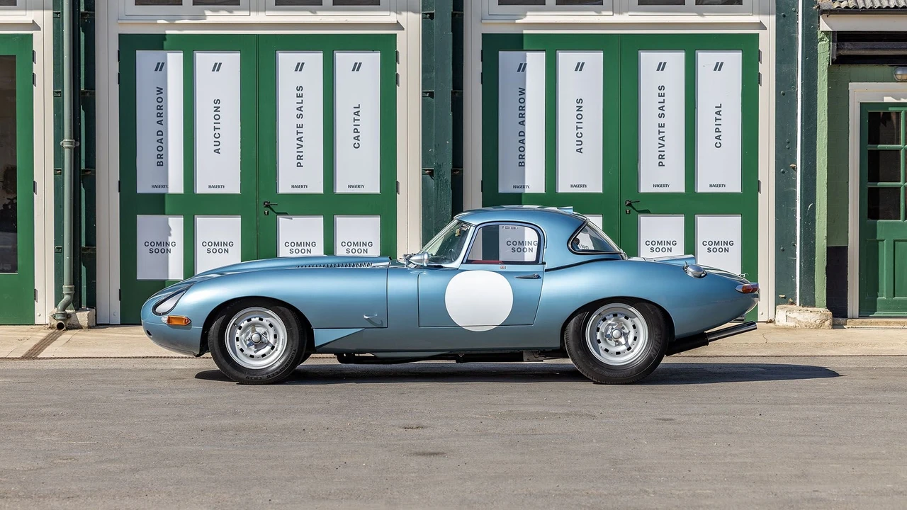 1961 Jaguar E-Type Series 1 - Image 18 of 31