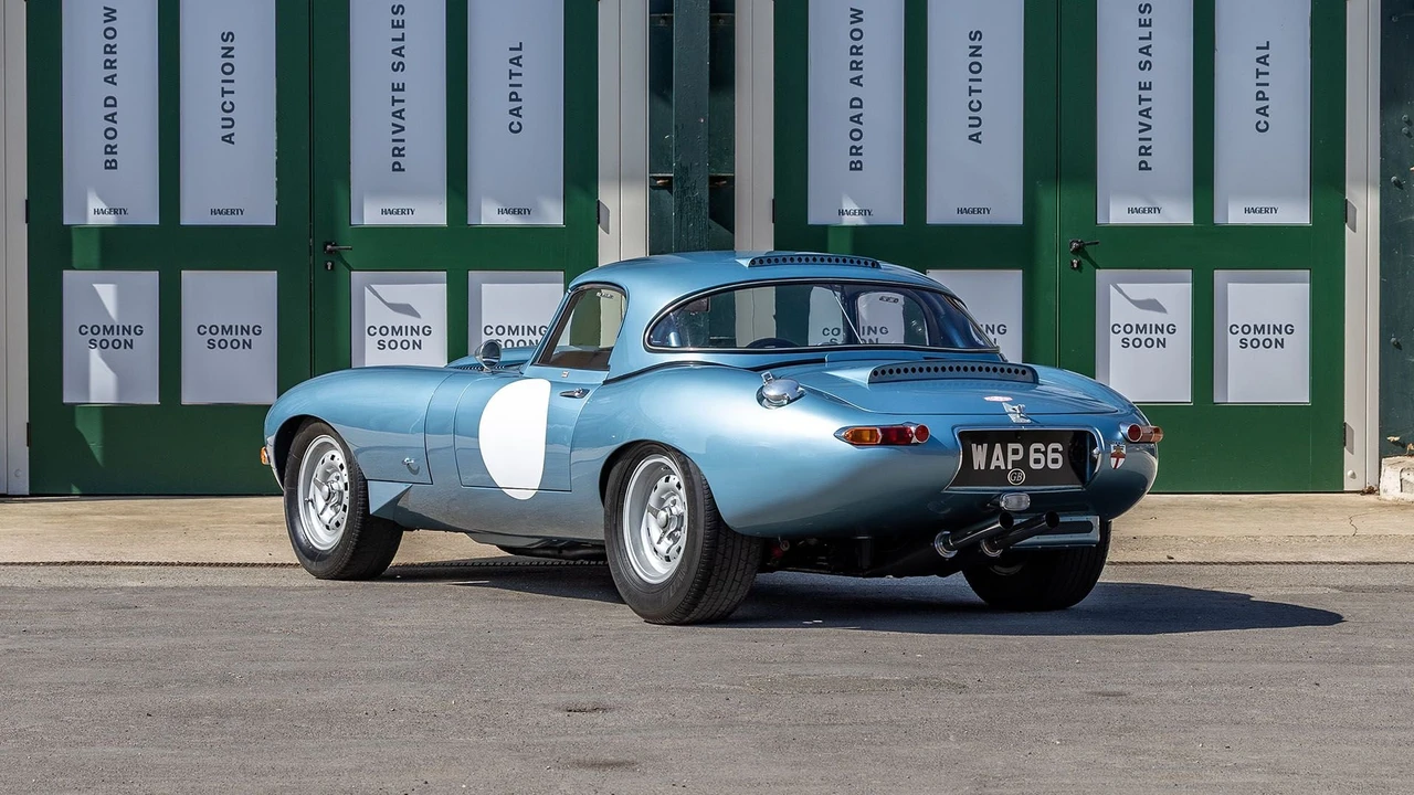 1961 Jaguar E-Type Series 1 - Image 24 of 31