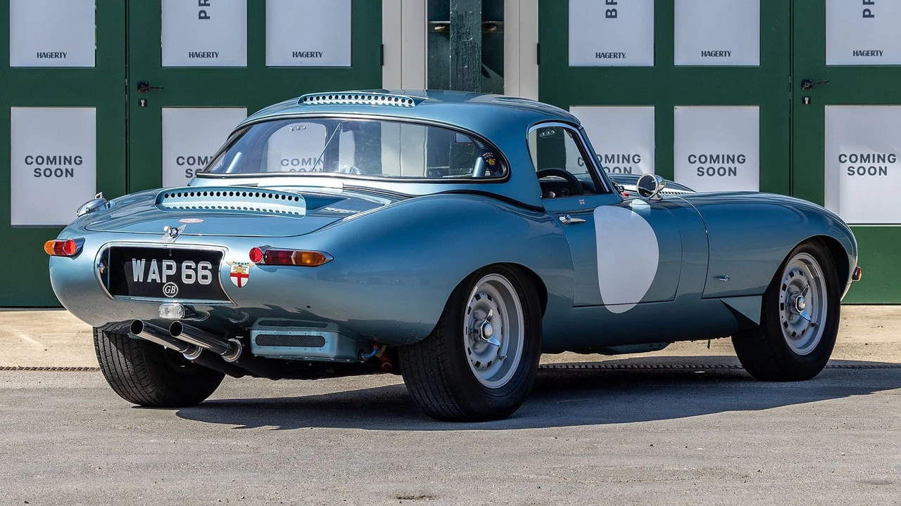 1961 Jaguar E-Type Series 1 - Image 27 of 31