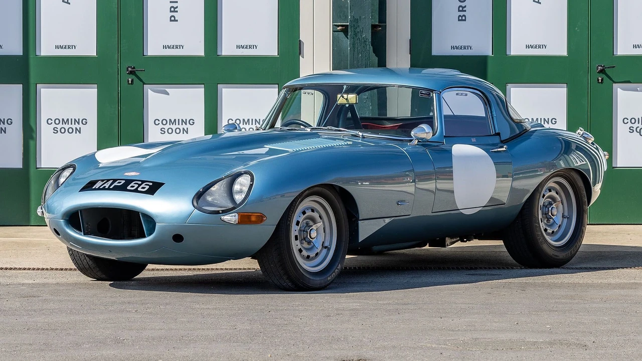 1961 Jaguar E-Type Series 1 - Image 12 of 31