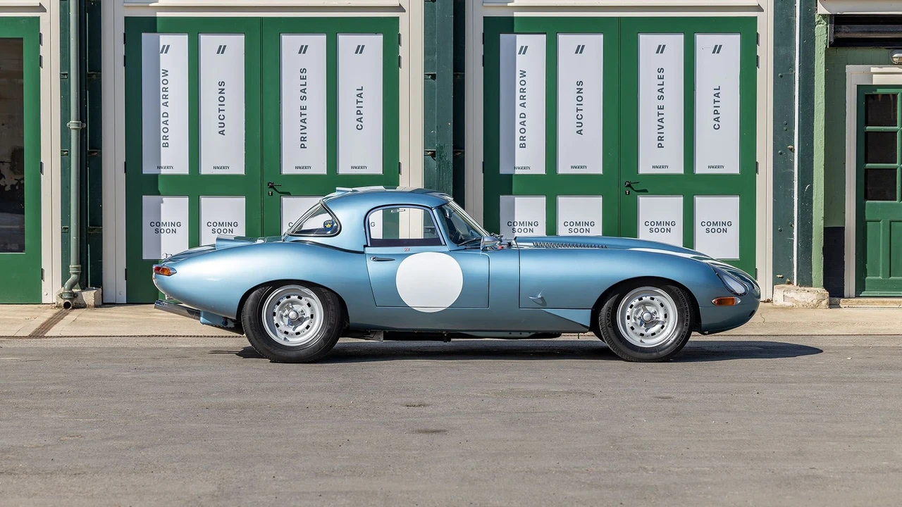 1961 Jaguar E-Type Series 1 - Image 17 of 31