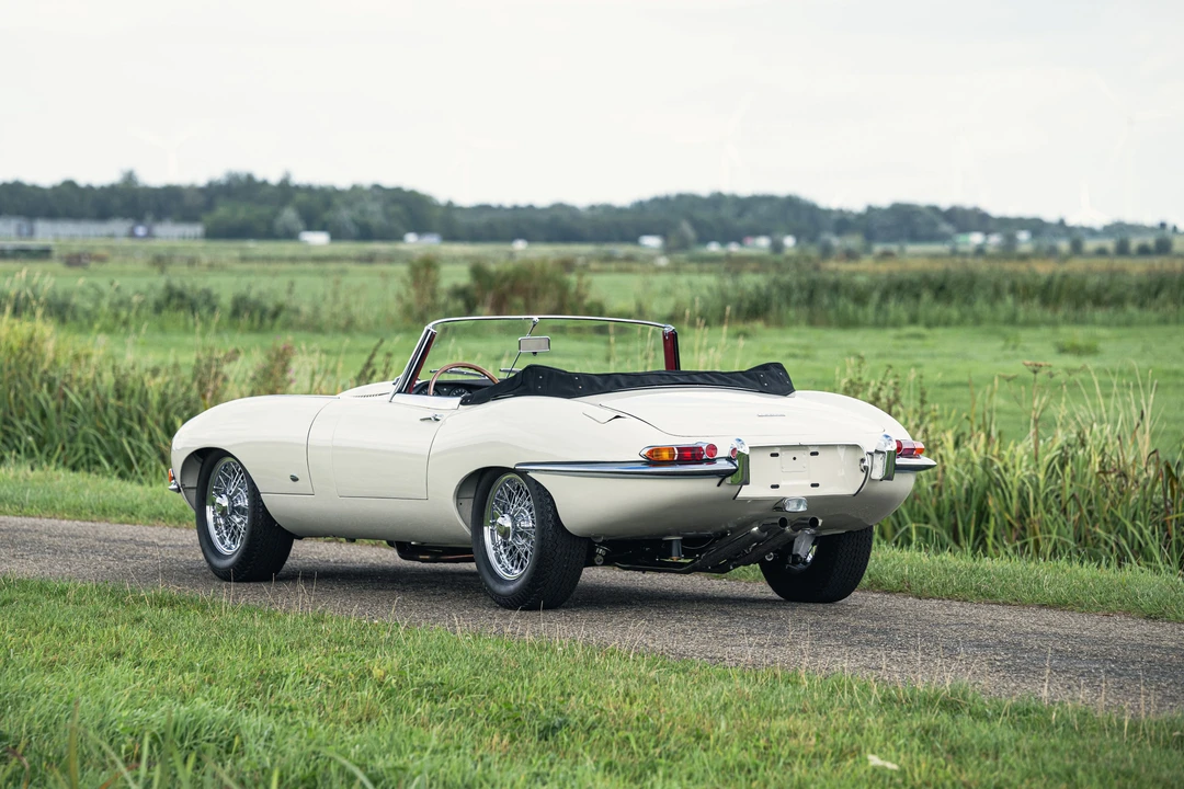 1961 Jaguar E-Type Series 1 - Image 8 of 31