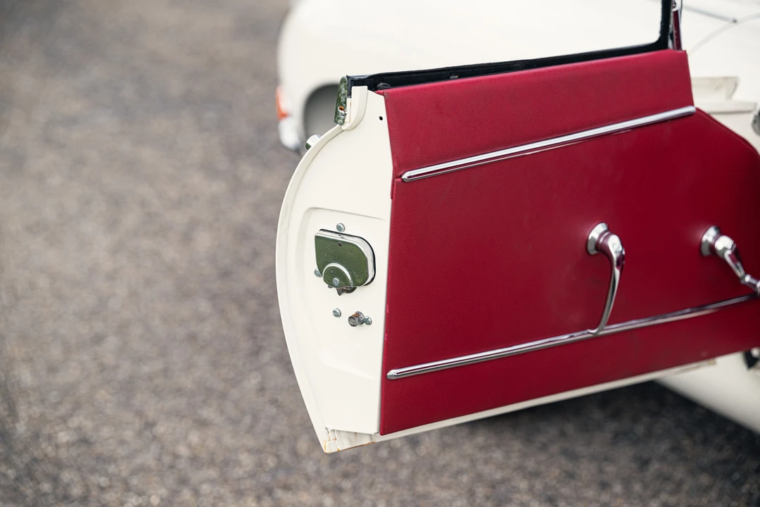 1961 Jaguar E-Type Series 1 - Image 23 of 31