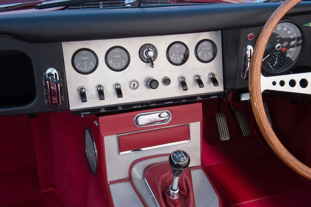 1961 Jaguar E-Type Series 1 - Image 27 of 31