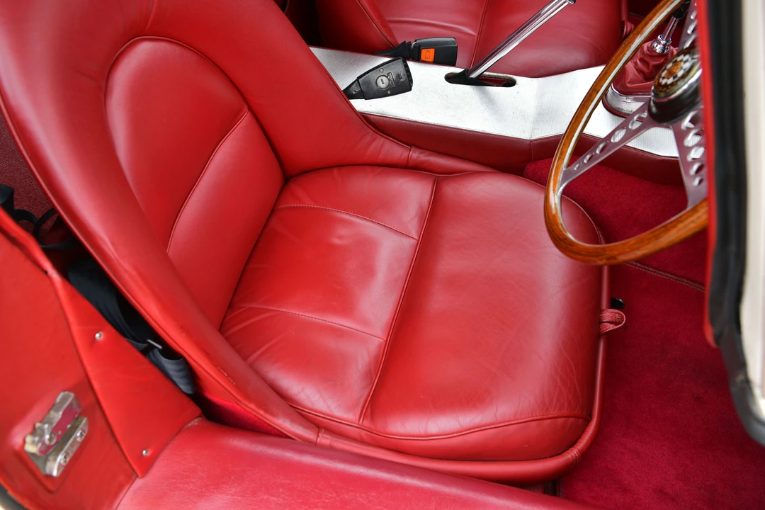 1961 Jaguar E-Type Series 1 - Image 10 of 31