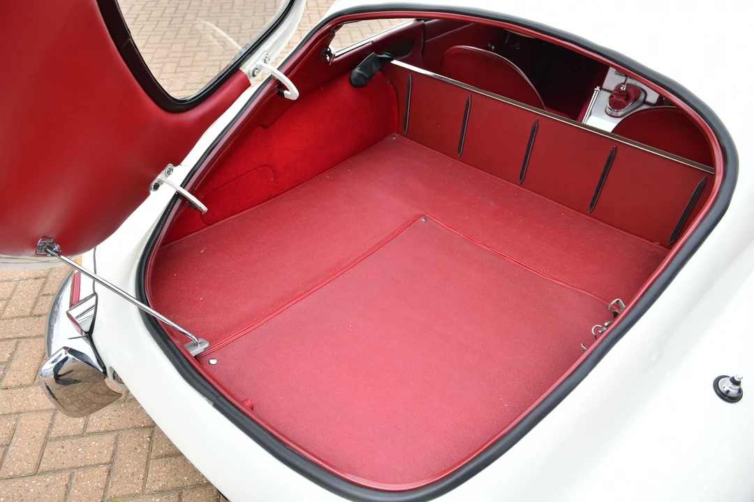 1961 Jaguar E-Type Series 1 - Image 20 of 31