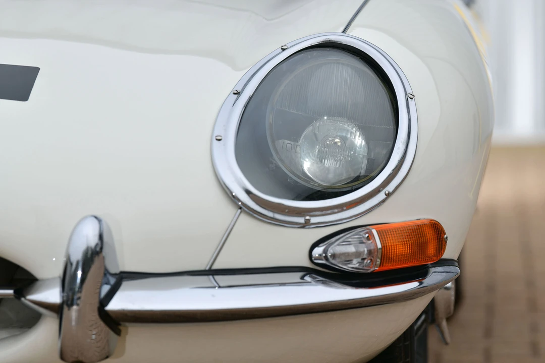 1961 Jaguar E-Type Series 1 - Image 5 of 31