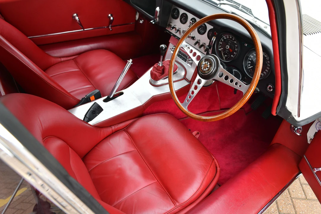 1961 Jaguar E-Type Series 1 - Image 9 of 31