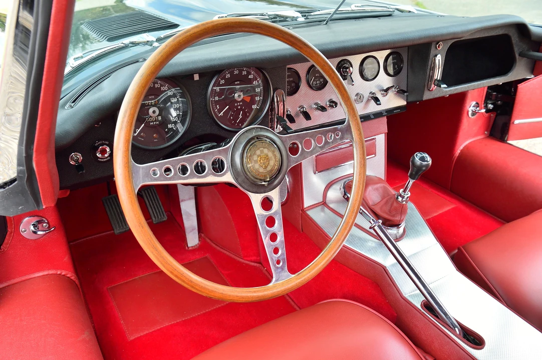 1961 Jaguar E-Type Series 1 - Image 14 of 31