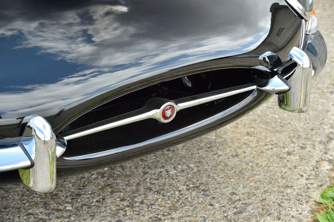1961 Jaguar E-Type Series 1 - Image 2 of 31