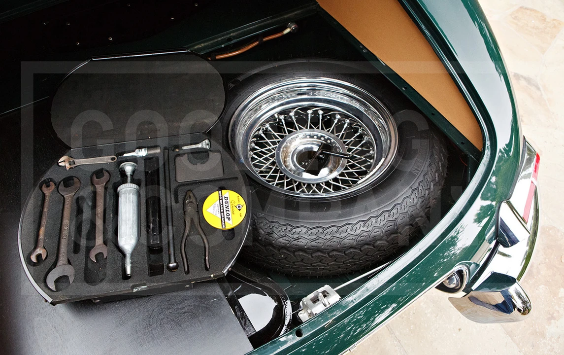1961 Jaguar E-Type Series 1 - Image 18 of 21