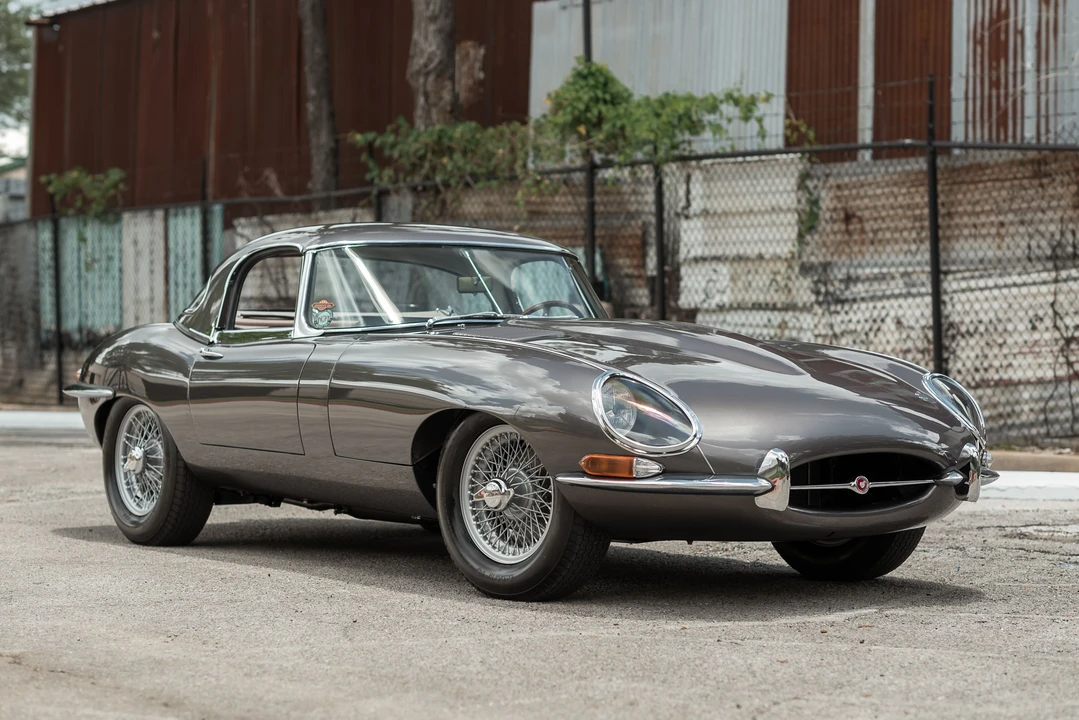 1961 Jaguar E-Type Series 1 - Image 2 of 31