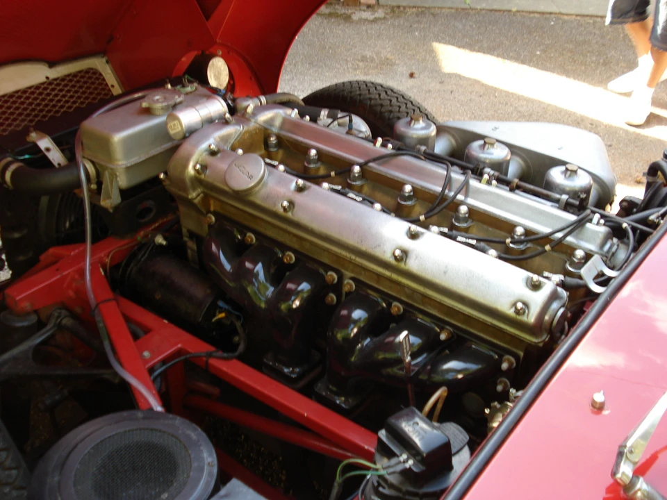 1961 Jaguar E-Type Series 1 - Image 3 of 3