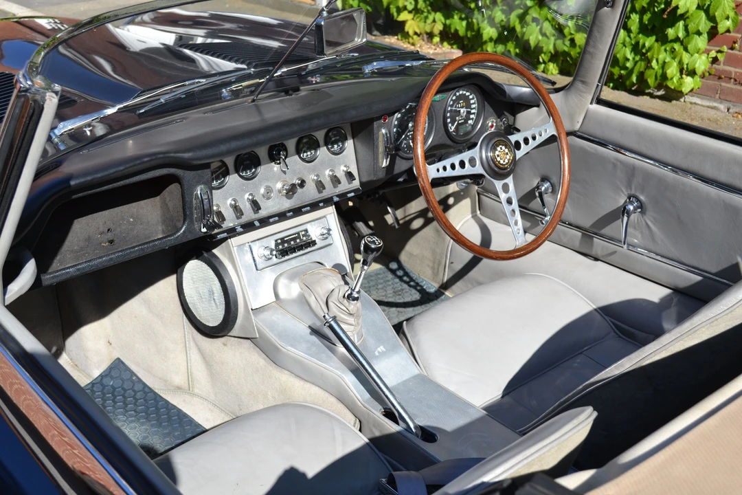 1961 Jaguar E-Type Series 1 - Image 4 of 12