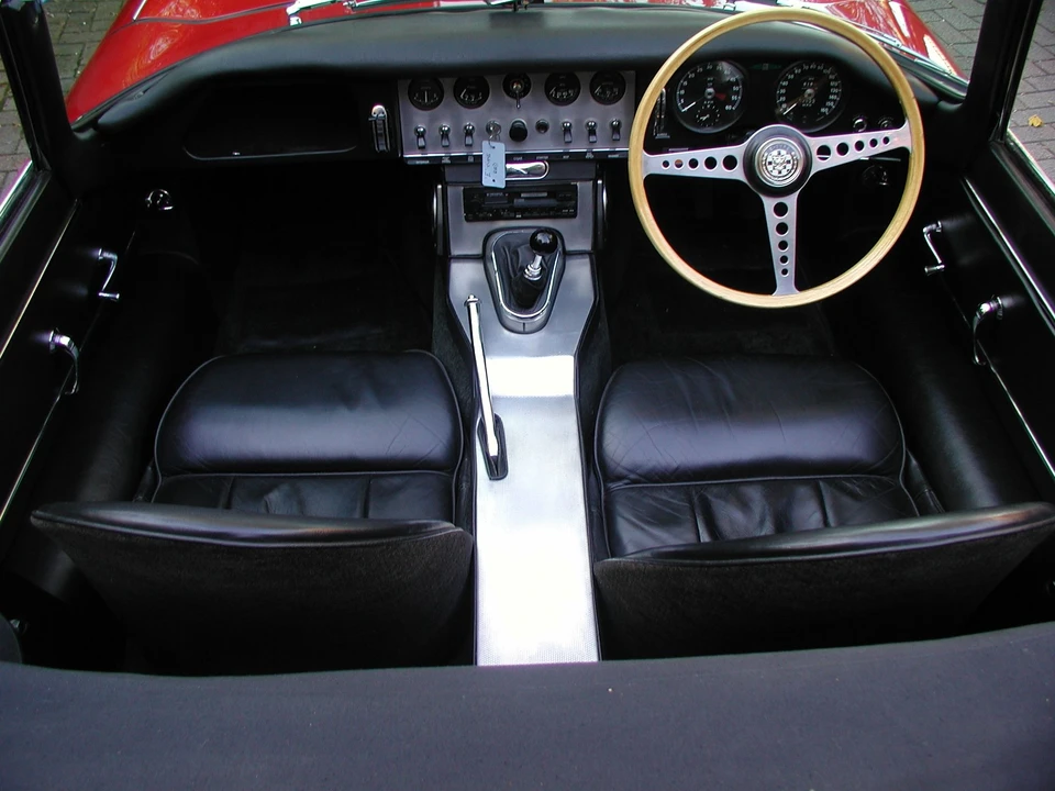 1961 Jaguar E-Type Series 1 - Image 4 of 5