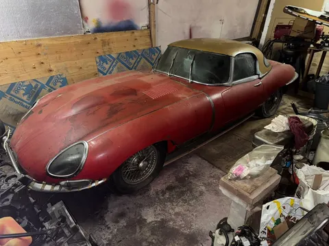 1962 Jaguar E-Type Roadster