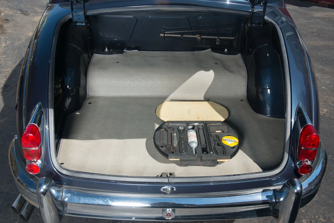 1961 Jaguar Mark II - Image 11 of 19